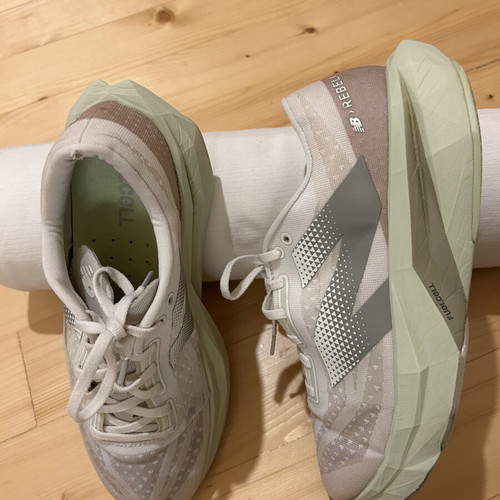New Balance men's athletic shoes, grey beige, size 45