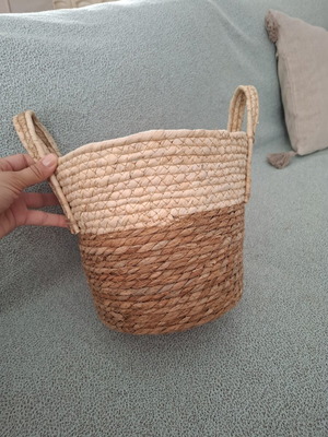 Wicker decorative basket new, ideal for boho decor