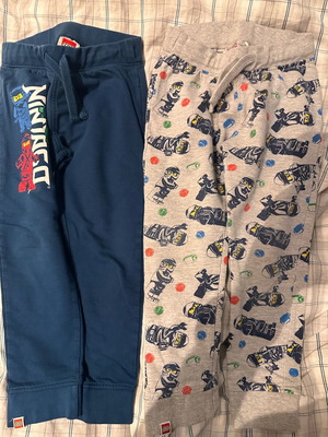 Φόρμες Lego Ninjago για 4 ετών σαν καινούργιες, μεγέθη 98-104