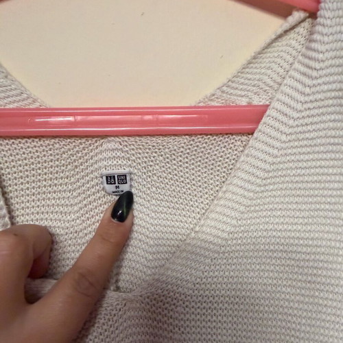 Maaji sweater like new, thick fabric, white, sizes M and L