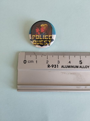 Police Quest Amiga pin new 25mm
