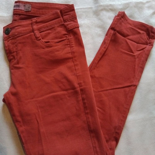 Stradivarius women's low-rise red jeans like new, size L
