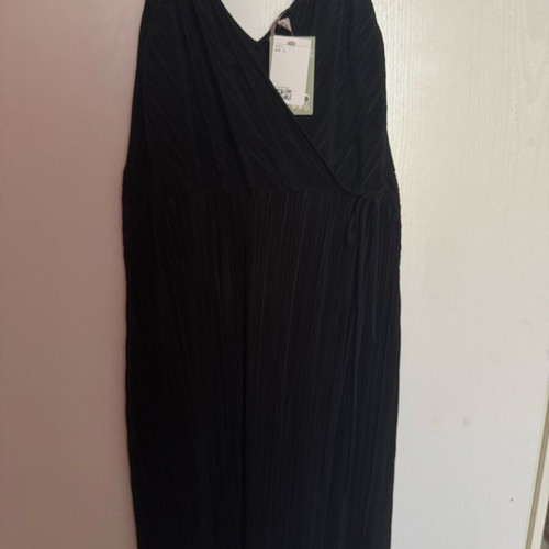 Midi dress black new with tag H&M size L