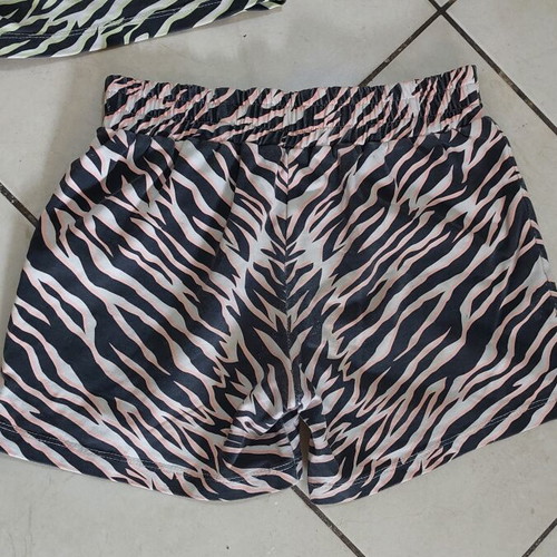 Trax kids shorts used, size 152 cm, pink and green, pack of 2
