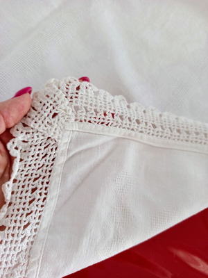 Handmade white tablecloth with thick crochet lace, like new