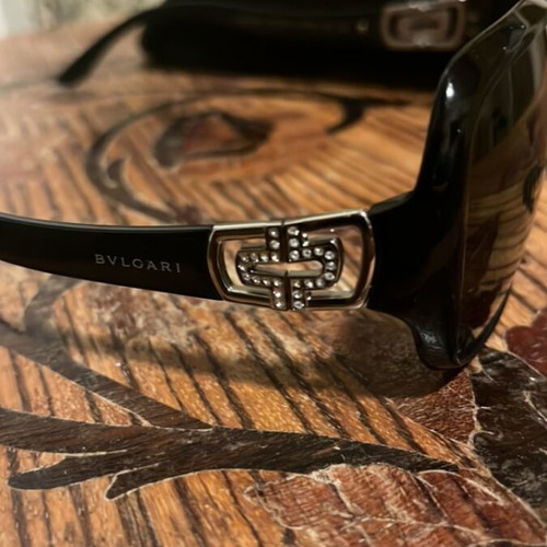 Bvlgari BV 8020B women's sunglasses used, black