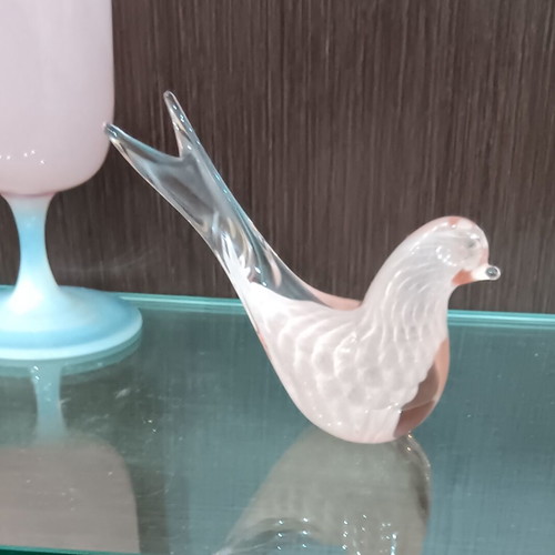Murano Retro Pink Decorative Bird in Like New Condition