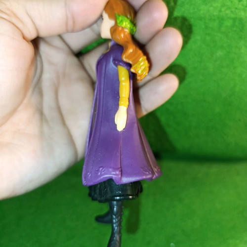 Anna Frozen 2 Kinder Maxi Surprise 2019 figure used
