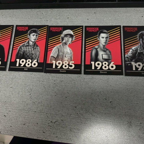 Stranger Things cards like new