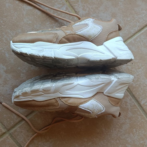 Luigi sneakers size 37 used, beige with white sole