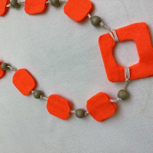 Handmade necklace with orange felt, statement jewelry APOPSIS like new