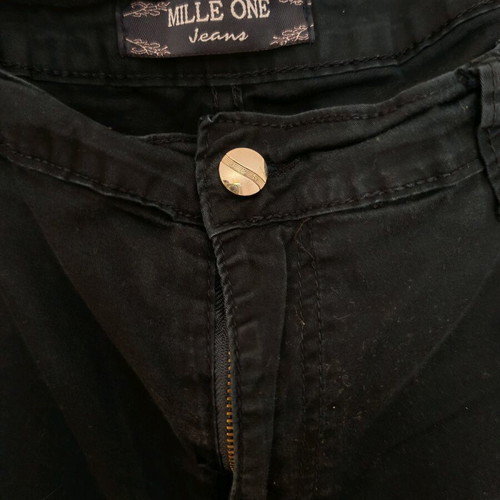 Black cropped jeans Mille One like new, size 54