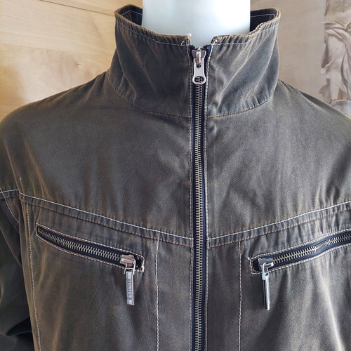 Milestone men's lightweight jacket like new, brown medium