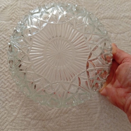 Vintage glass platter like new, 20 cm diameter, 9 cm height