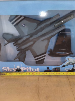 New Ray USAF F-15 Eagle plastic model new