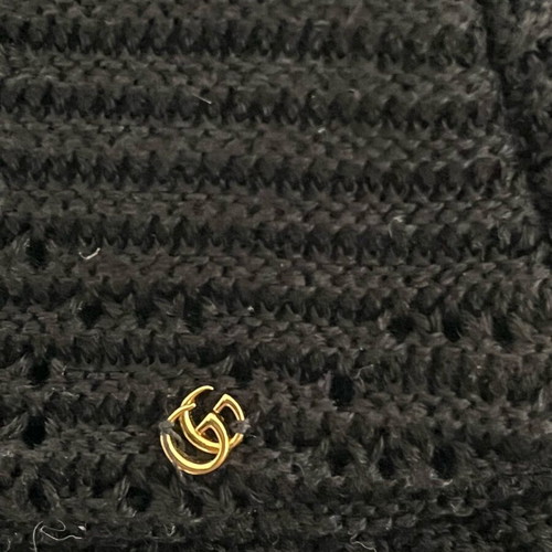 Gucci hat black size M like new