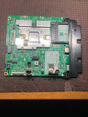 Motherboard and receiver with On/Off button for LG Smart TV 32’’ new