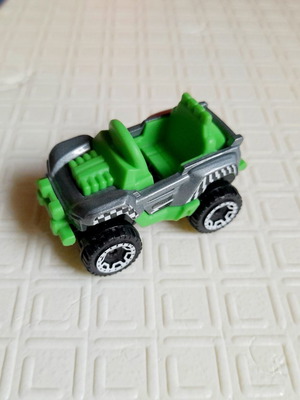 Hot Wheels Bogzilla toy car like new