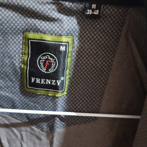 Men's or children's shirt like new, black and gray, size M