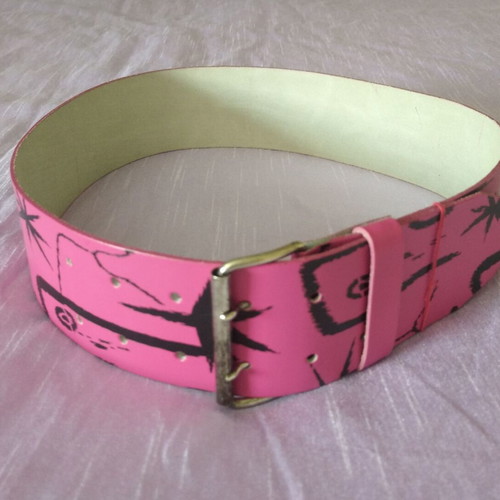 Women's leather belt new, fuchsia and black, size 75