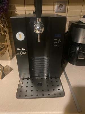 Beer fridge used, dispenses and cools