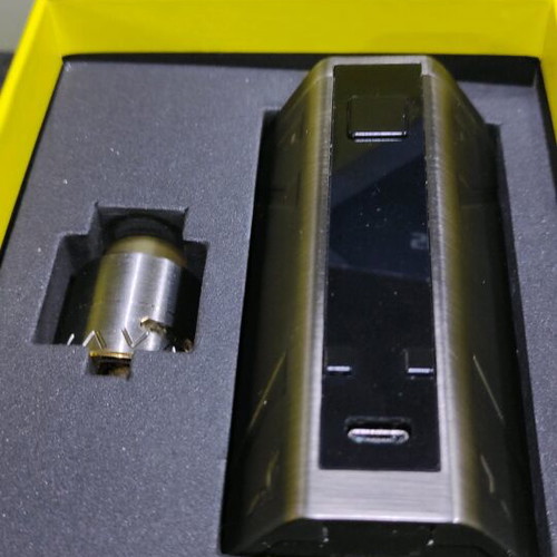 Battlestar Squonker Kit by Smoant gun metal like new