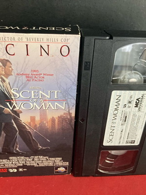Scent of a Woman VHS tape used, English version without subtitles