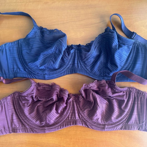 Dorina 75E bras like new, blue and purple
