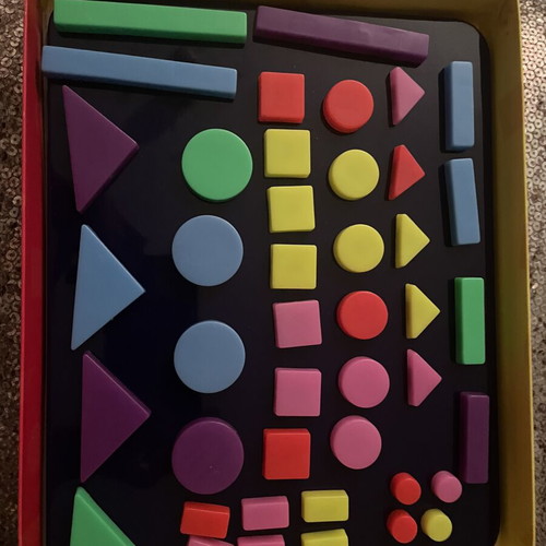 Magnetic Shapes Galt with metal board and 42 magnets new