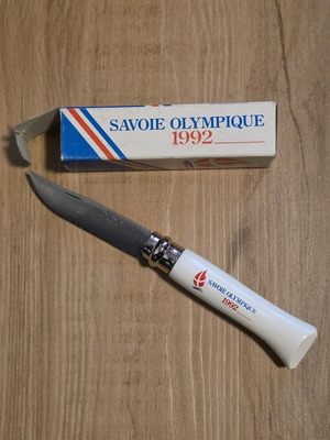 Αναδιπλούμενος διακοσμητικός σουγιάς Opinel Savoie Olympique 1992 Καινούργιος