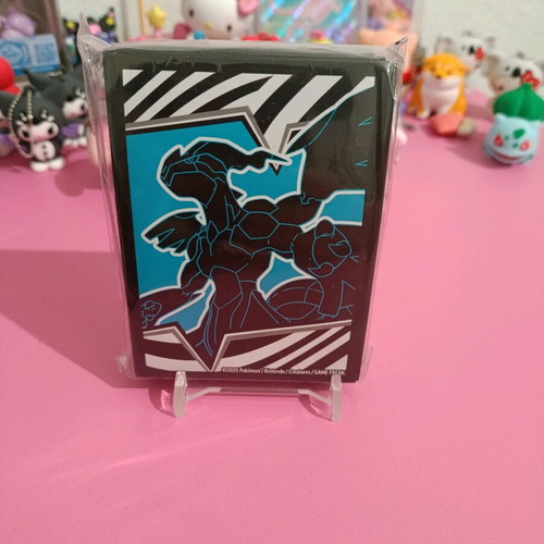 Black Bolt Sleeves in excellent condition