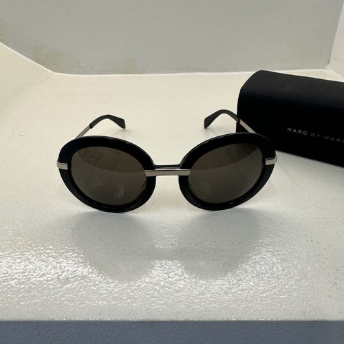 Marc Jacobs sunglasses like new, black, women's