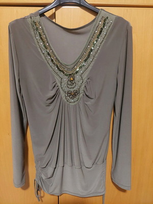 Top size M like new, green