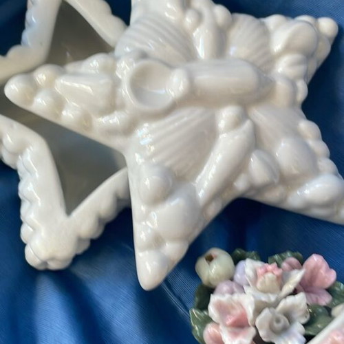 Porcelain set of 3 new decorative pieces