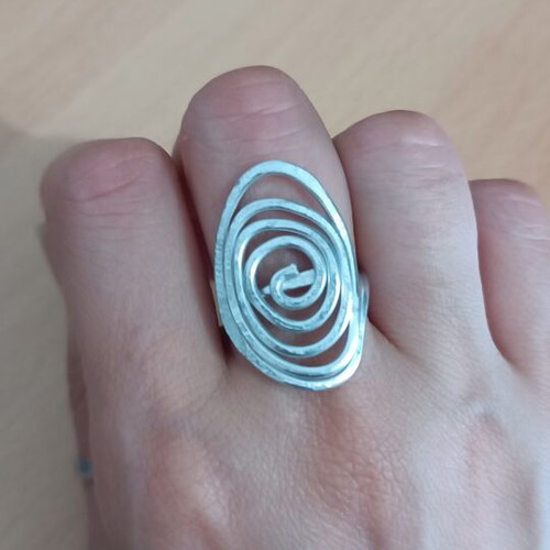 Handmade oval hammered ring from aluminum wire, new, silver color