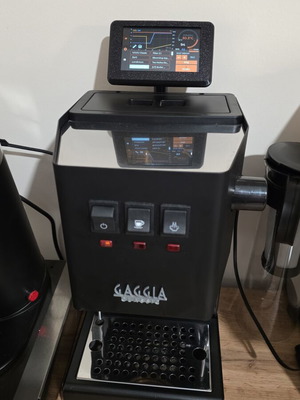 Gaggia Classic Pro E24 μηχανή espresso με Gaggiuino Gen 3 αναβάθμιση