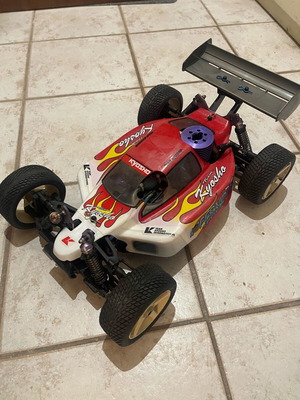 Nitro RC Τηλεκατευθυνόμενο Βενζινοκίνητο Buggy Kyosho Inferno MP7.5 σαν καινούργιο