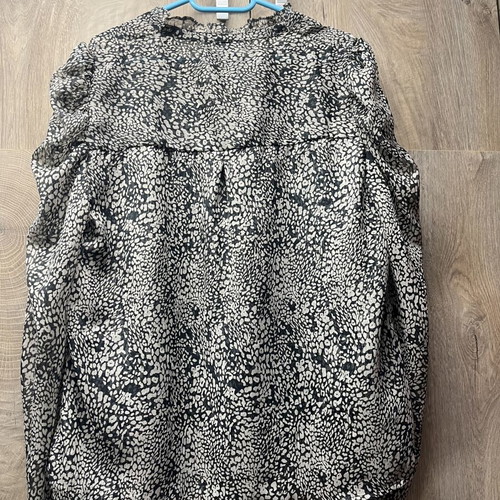 Women's Formal Shirt new, bought from Milan Fashion Week