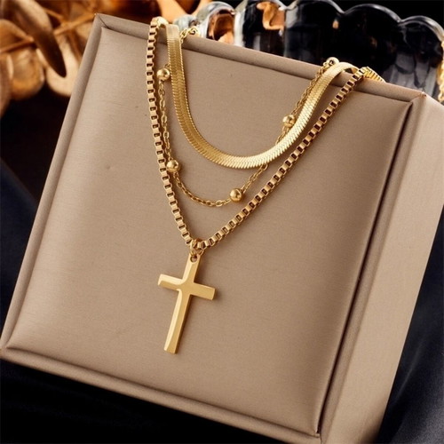 Triple Layered Necklace with Cross pendant gold 18K new