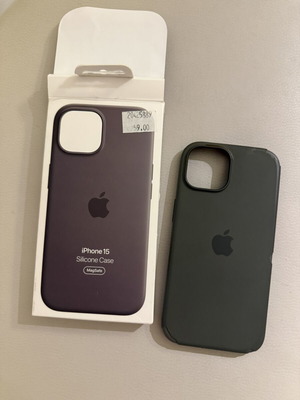 Apple iPhone 15 Silicone Case slightly used