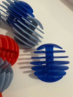 Πλαστικές μπάλες για μάζεμα καλωδίων μεταχειρισμένες, πακέτο 17