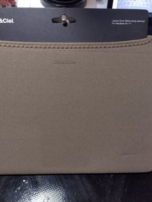Cote & Ciel case for Macbook Air 11" new