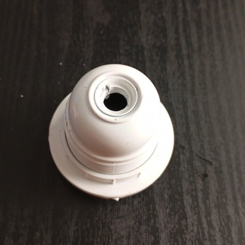 E27 compatible power socket lamp holder, white