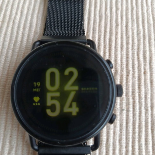 Skagen Falster smartwatch like new, 42 mm, WearOS with extra straps
