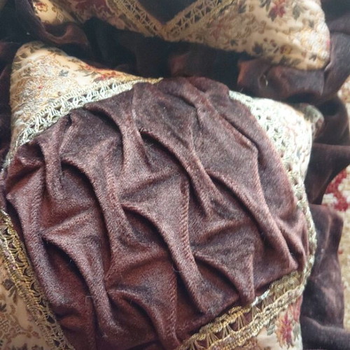 Velvet decorative pillows 30×30 cm, set of 3