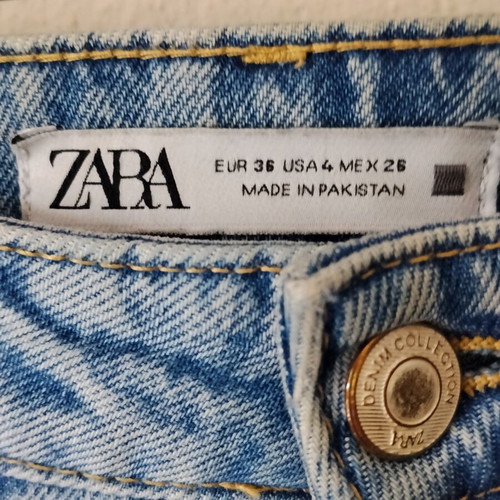 Zara jeans small, like new, blue