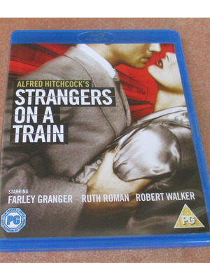 Strangers on a Train Blu-ray like new, thriller