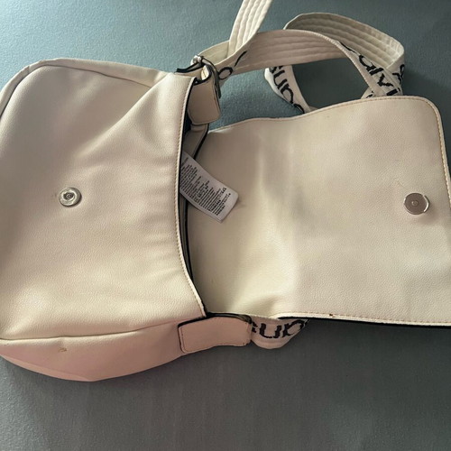 Calvin Klein crossbody bag used, white