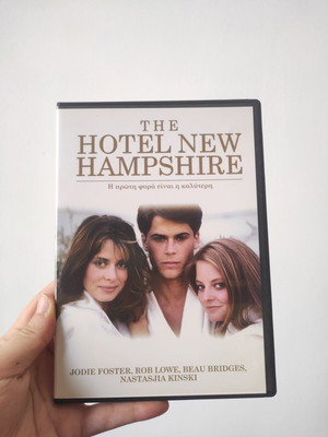 The Hotel New Hampshire DVD like new