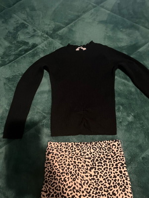 Calliope kids set 2.5-3 years like new, black and beige